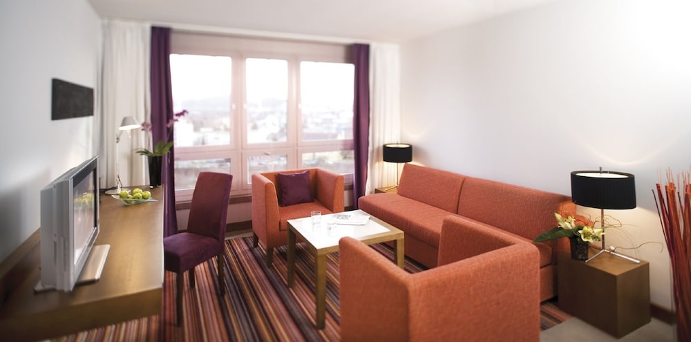 Movenpick Hotel Zurich Airport 41/68