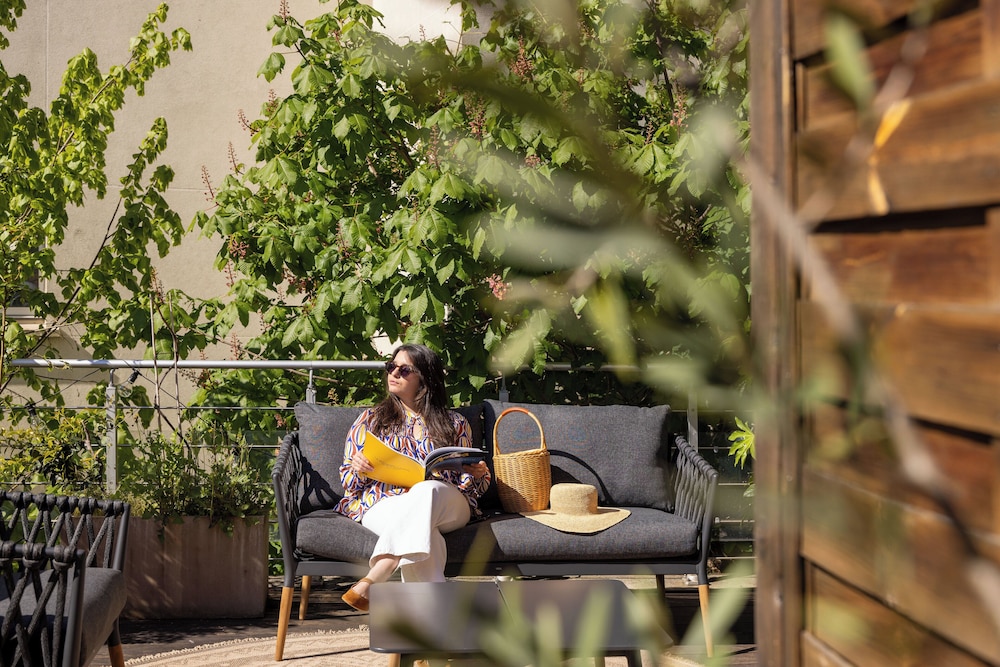 HOTEL KORNER MONTPARNASSE 6/50