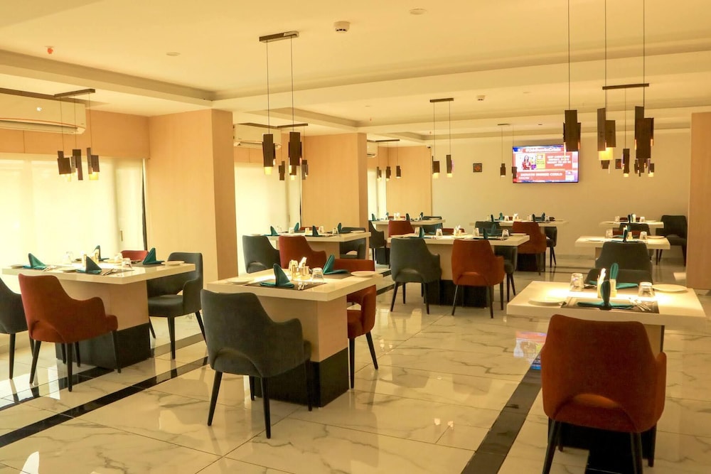 Mastiff Hotel, Ankleshwar 49/60