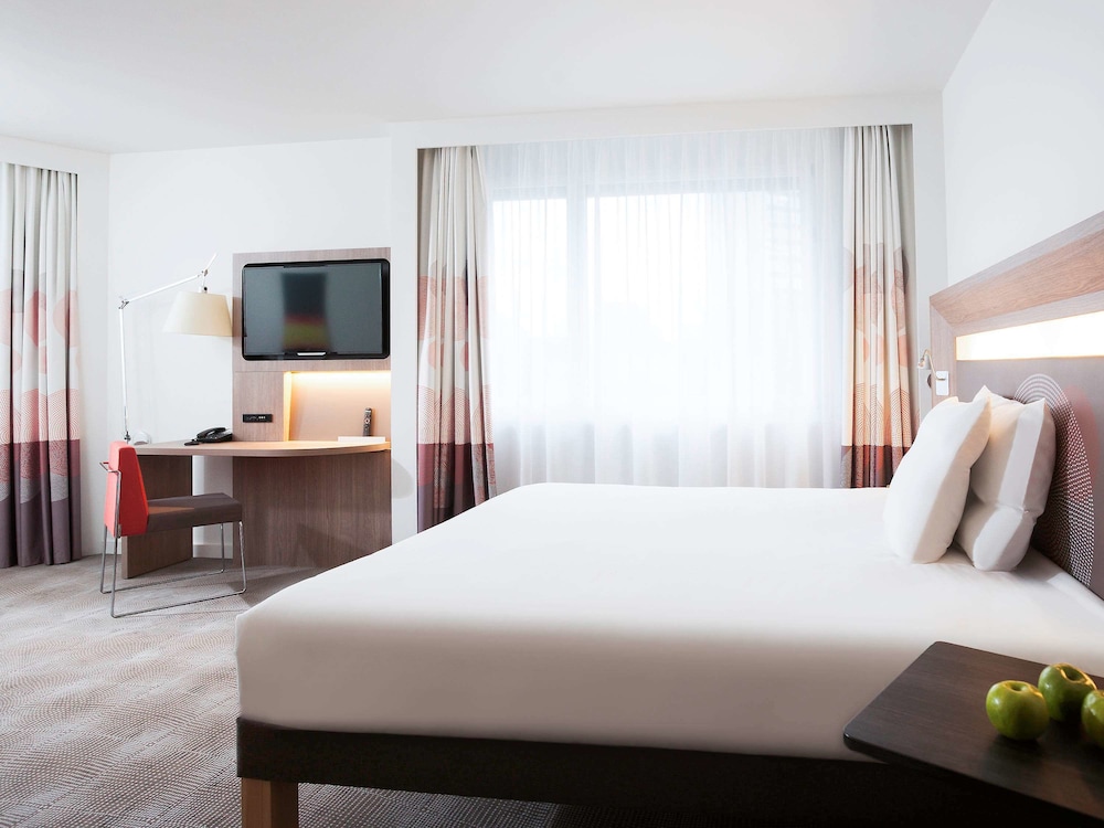 Novotel Basel City 10/75
