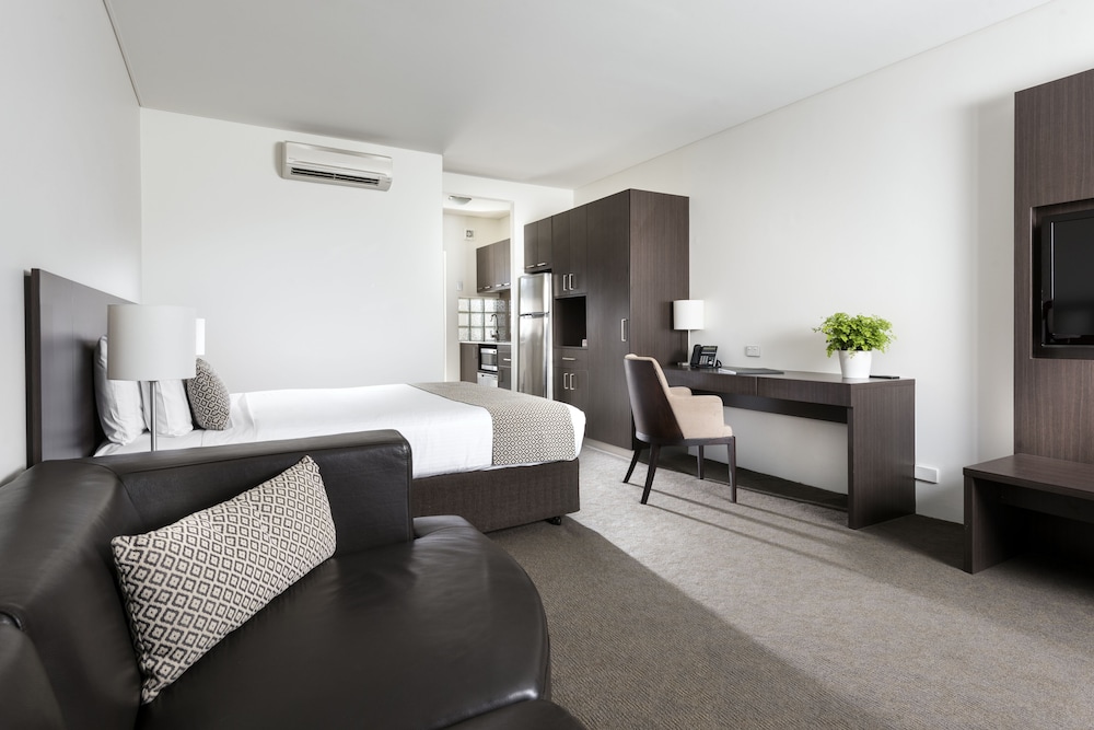Pier 21 Apartment Hotel 25/60
