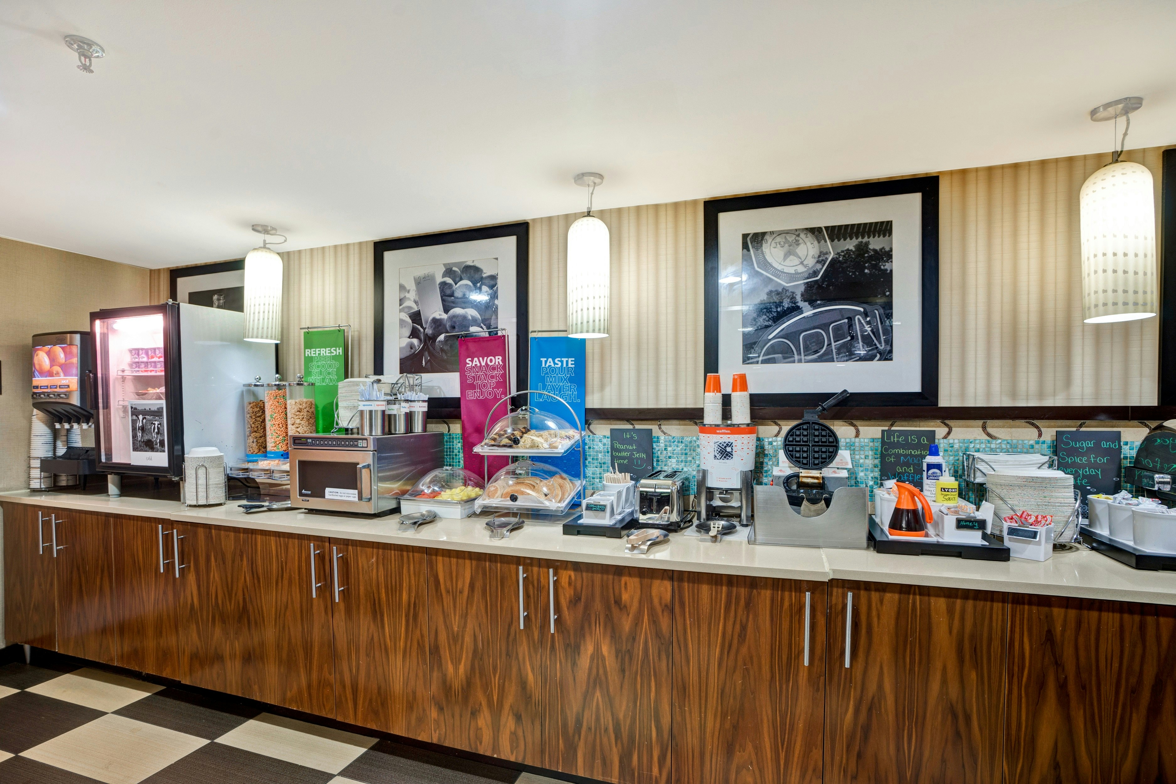 Hampton Inn Milford, CT 13/72