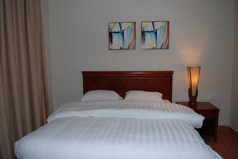 Times Square Suite 5/34