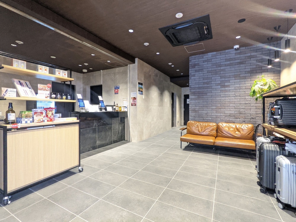 ESLEAD HOTEL Namba South III 6/60