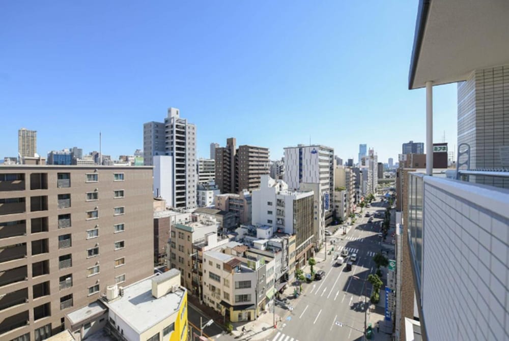 Nico Hotel 6/50