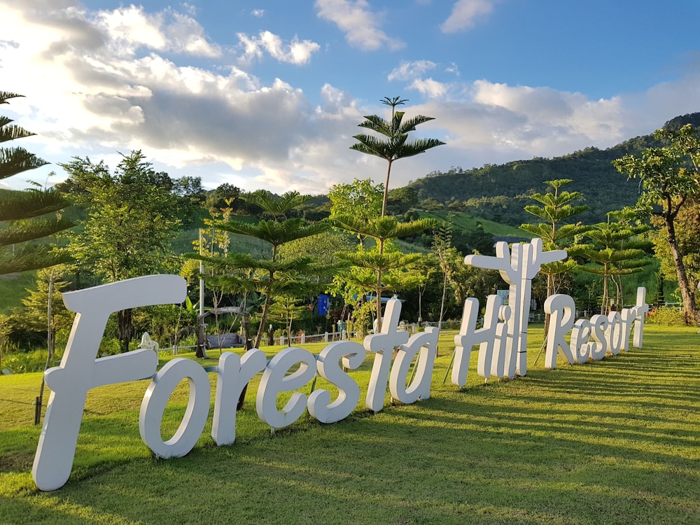 Foresta Hill Resort 3/41