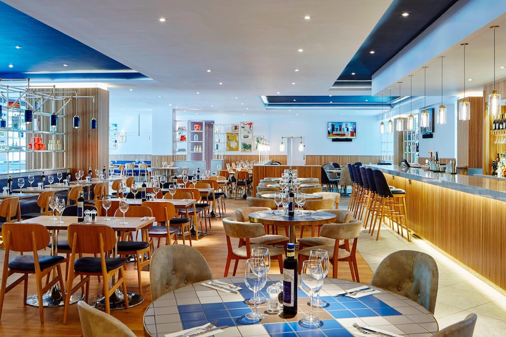 London Heathrow Marriott Hotel 41/66