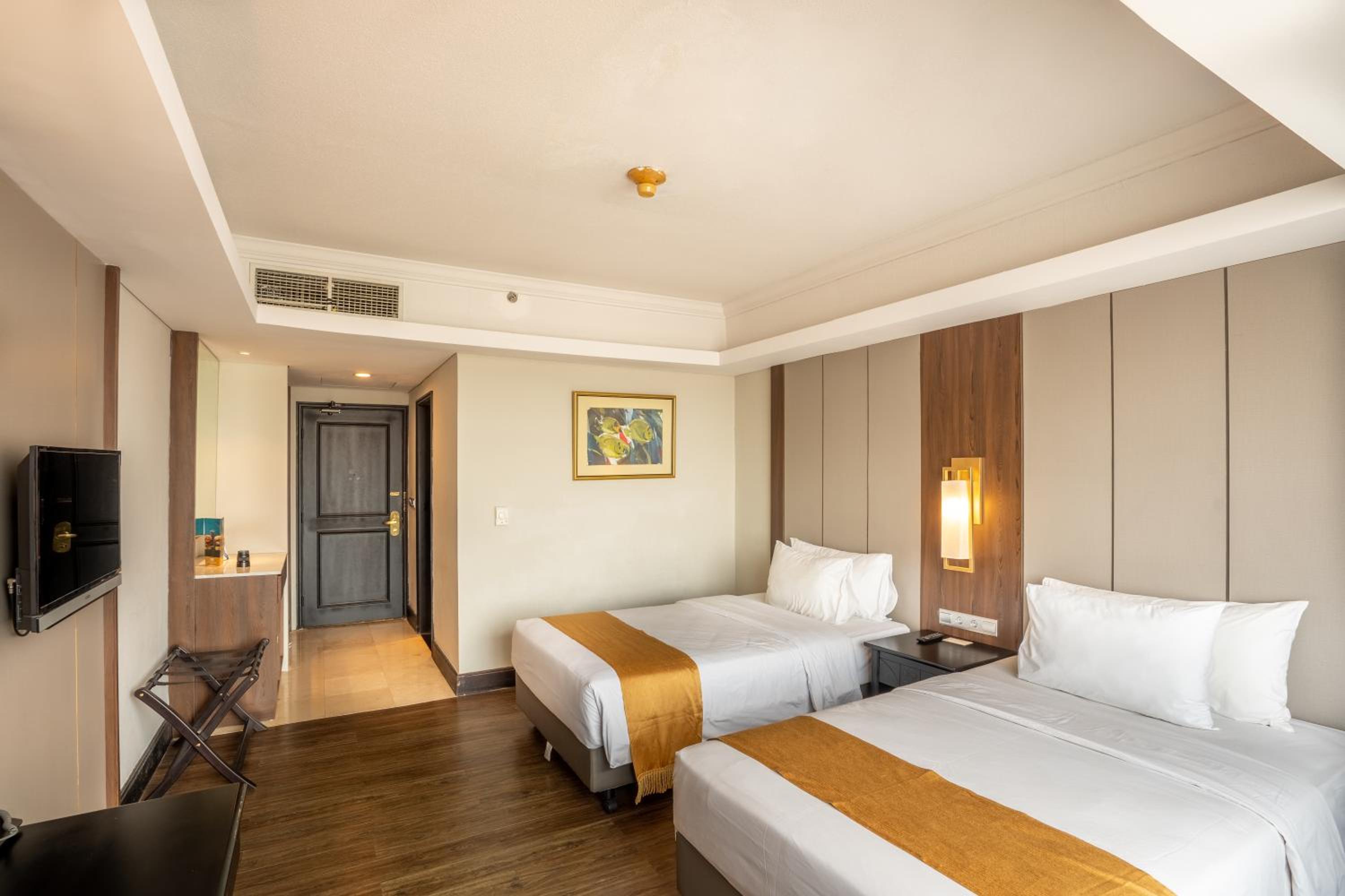 Semi Room, Deluxe, 2 Semi Double Beds