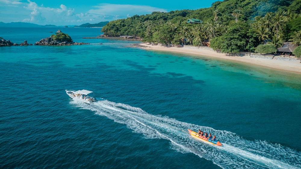 FLOWER ISLAND RESORT 7/71