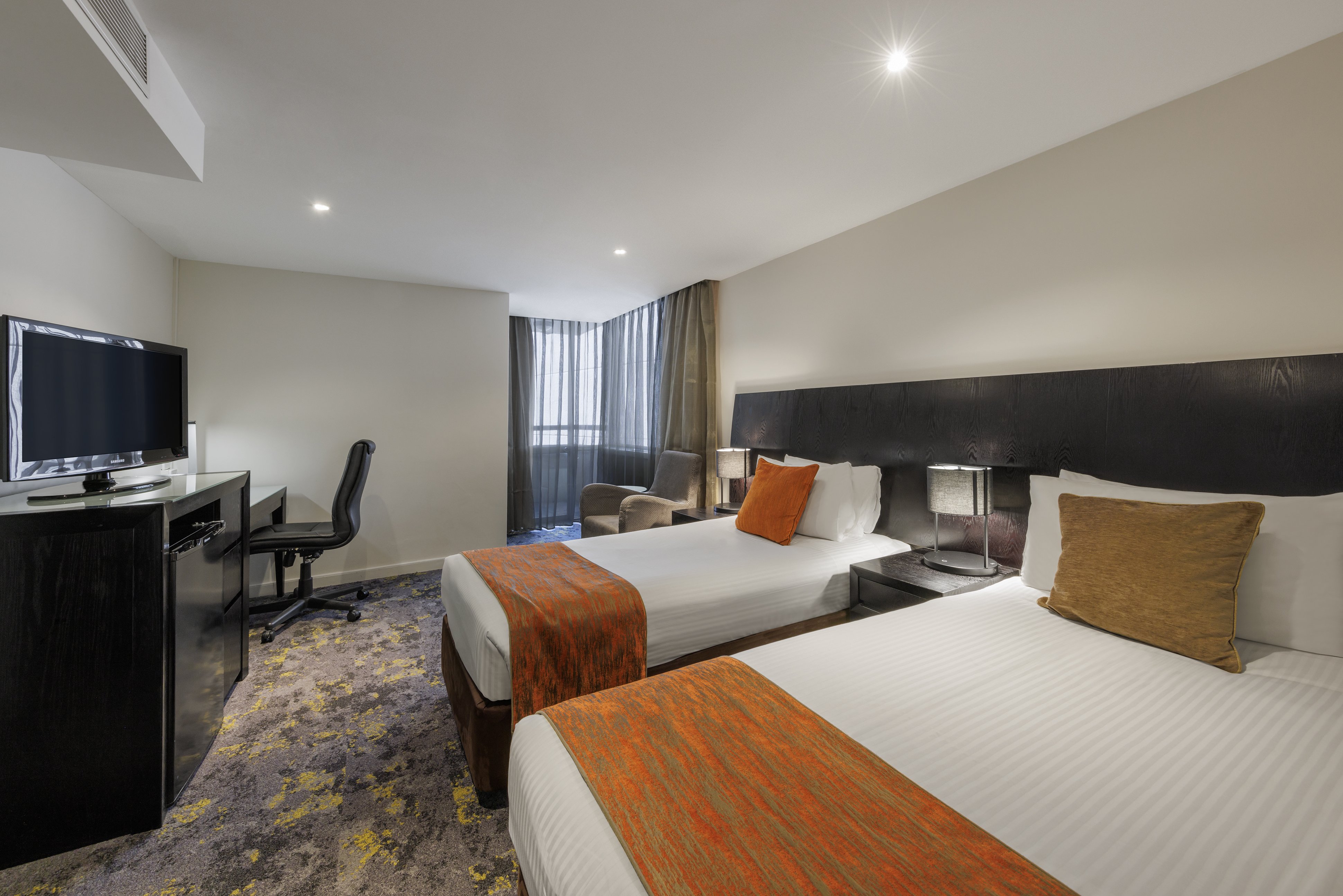 Classic, Double or Twin Bed