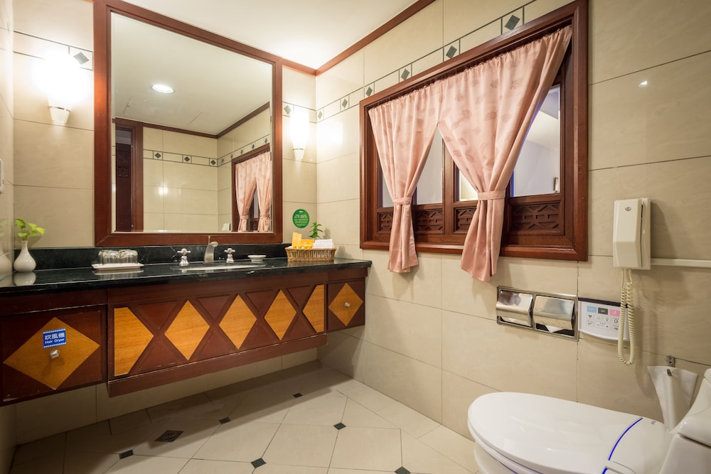 Formosan Naruwan Hotel And Resort Taitung 9/64