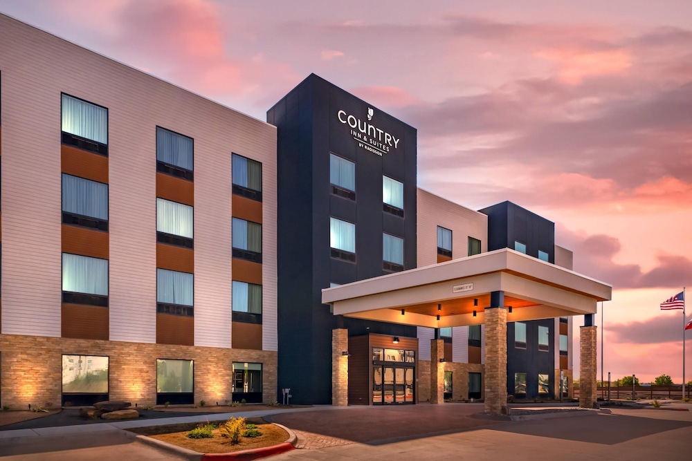 Country Inn & Suites by Radisson, Amarillo Central 2/51