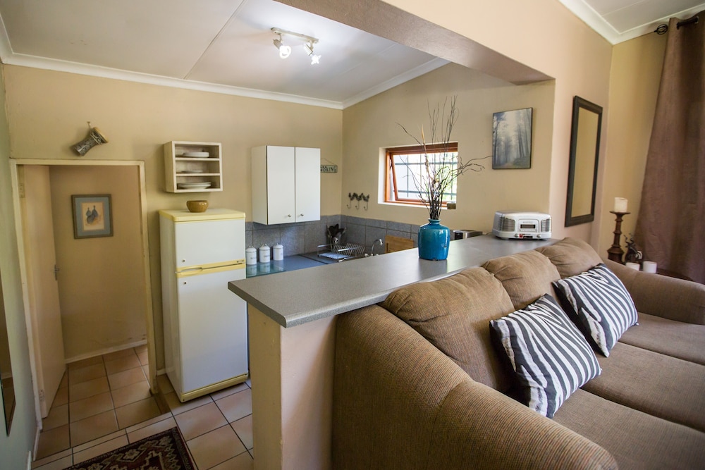Moonflower Cottages 45/71