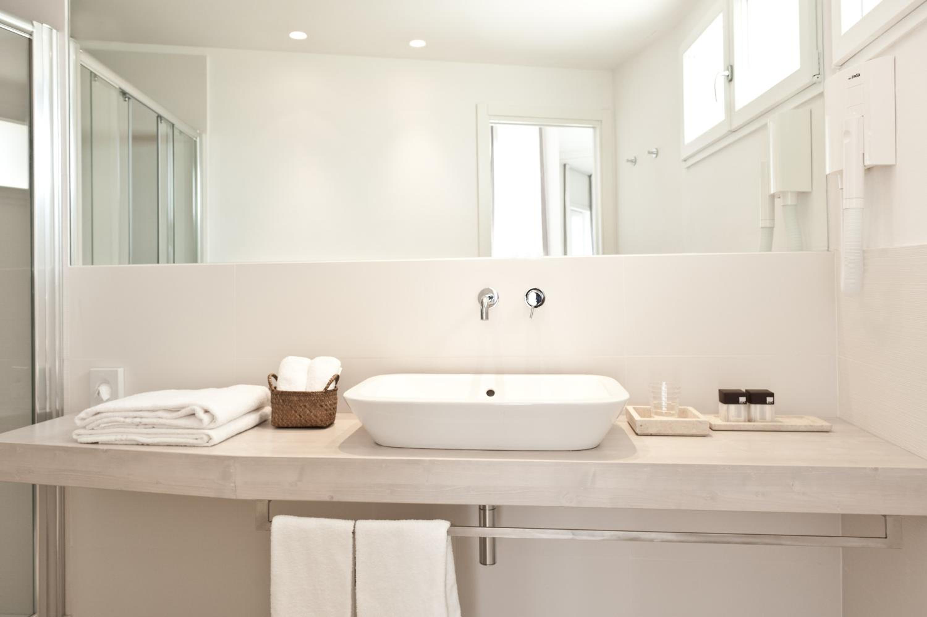 Suite, Sea View, Hotel Torremaura 2/5