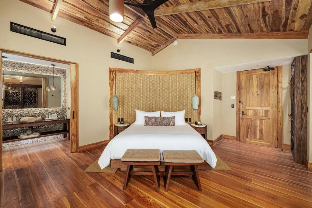 1 Bedroom, Bliss, River, Suite, King Bed, Mountain View