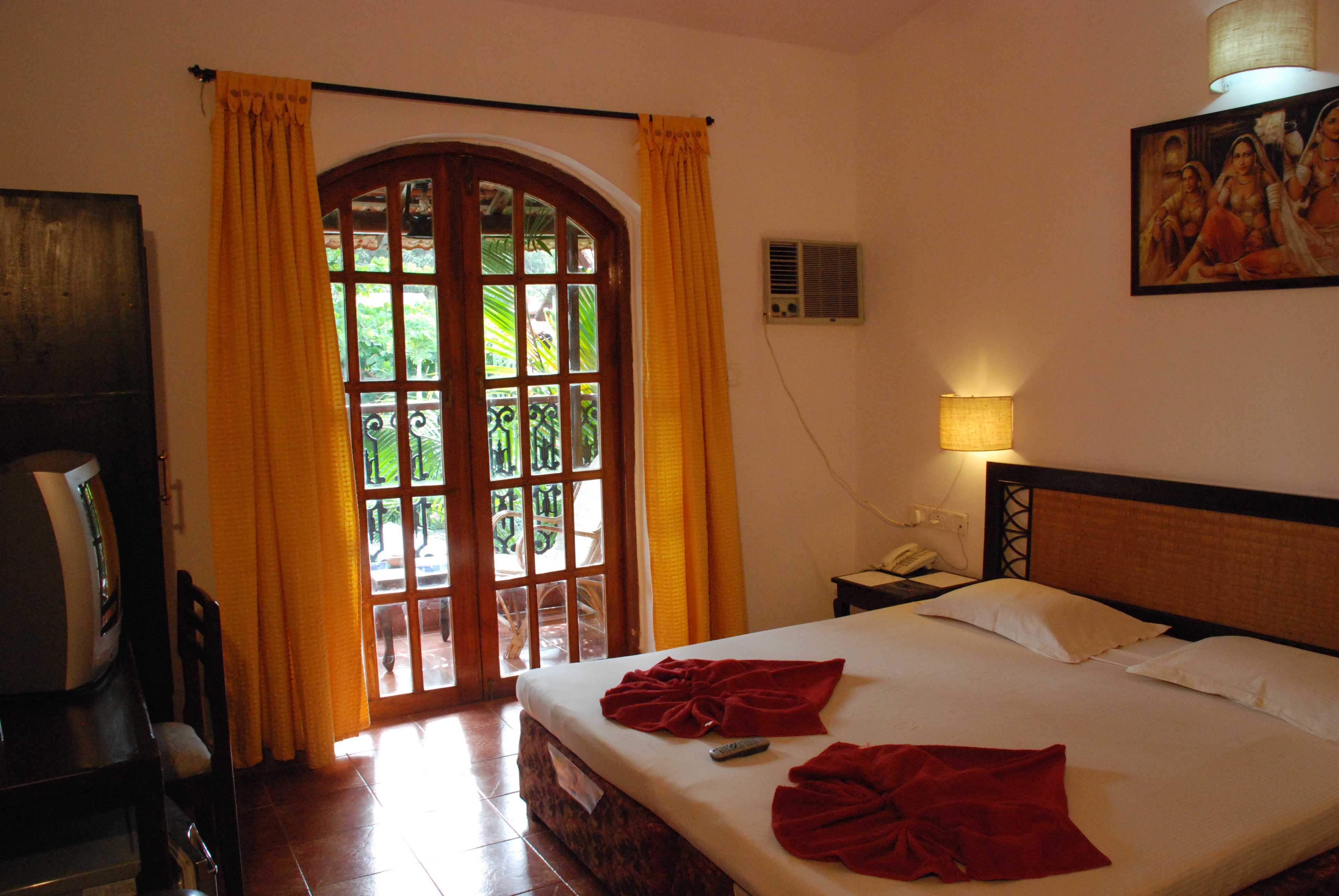Sea Breeze Resort Candolim 12/26