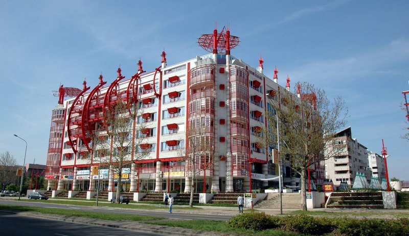Adresa Suites 1/9