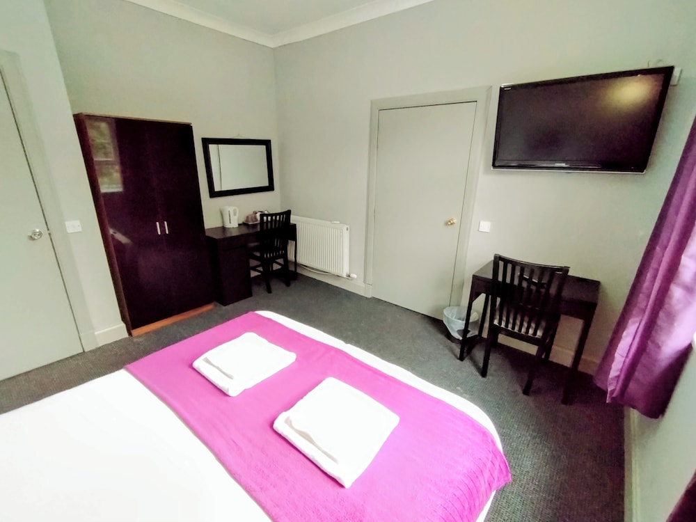Oyo Gin House Hotel 16/50