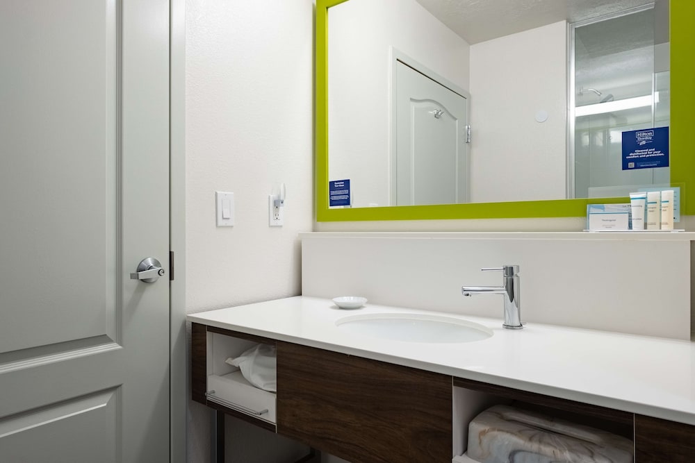 Hampton Inn Richfield 21/56