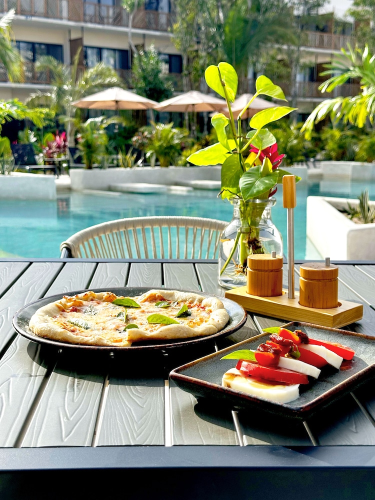 Wyndham Tulum 46/60
