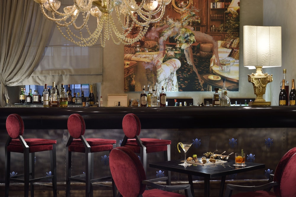 Brunelleschi Hotel Florence 52/72