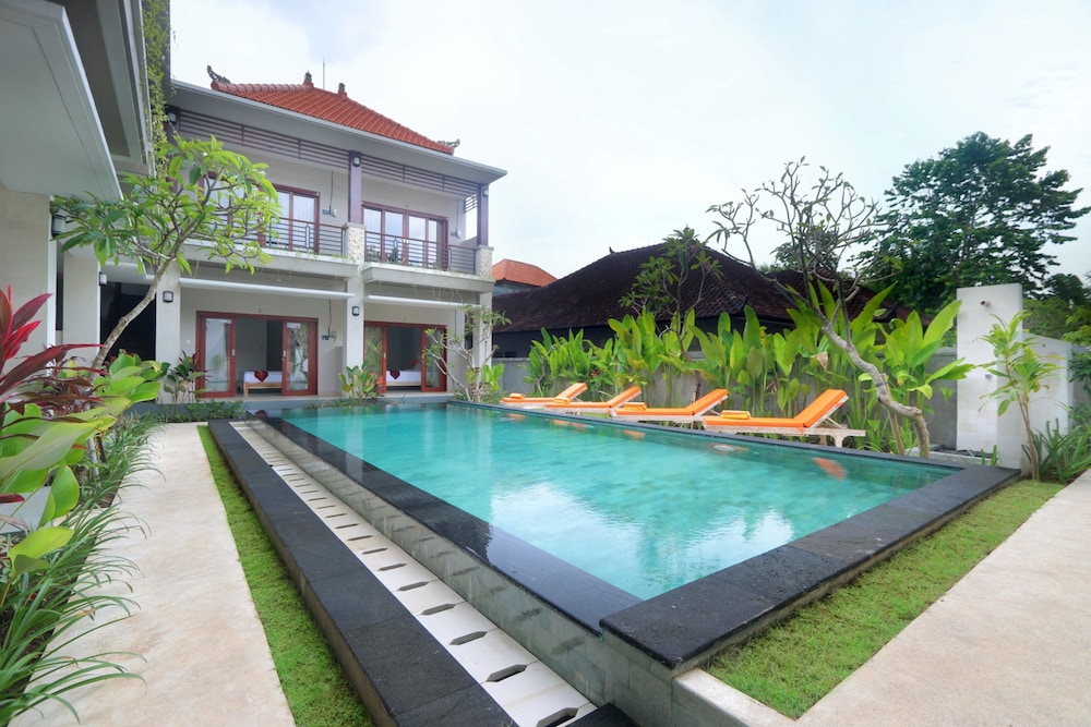 Avisara Villa and Guest House 43/50