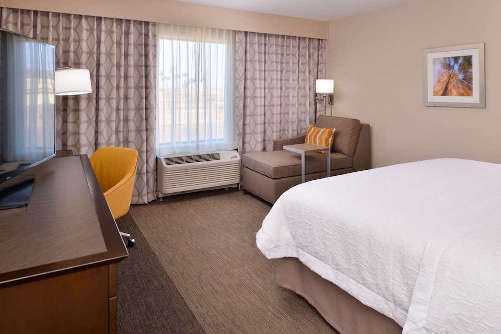 Hampton Inn El Centro 25/58