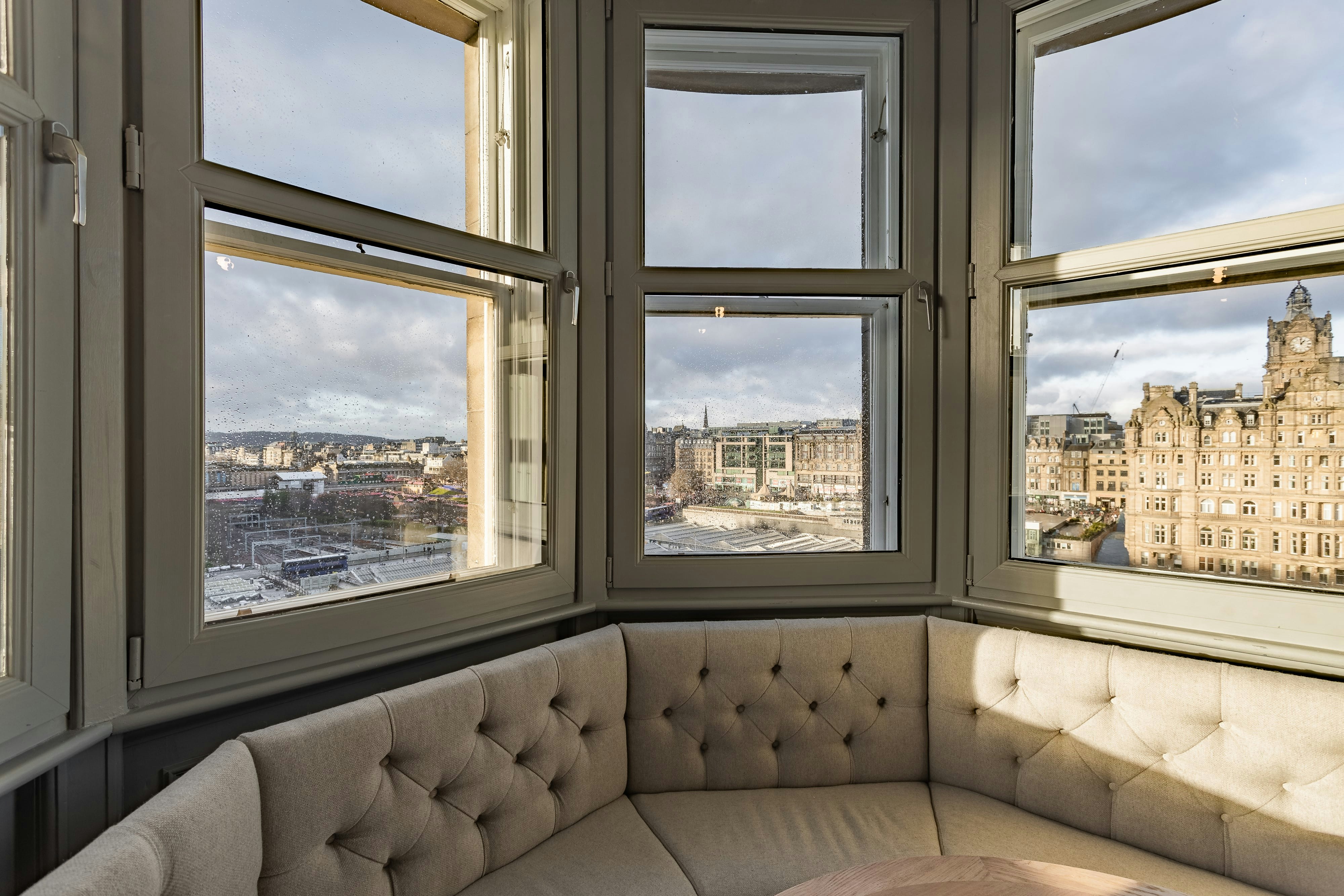 Scotsman Hotel 18/50