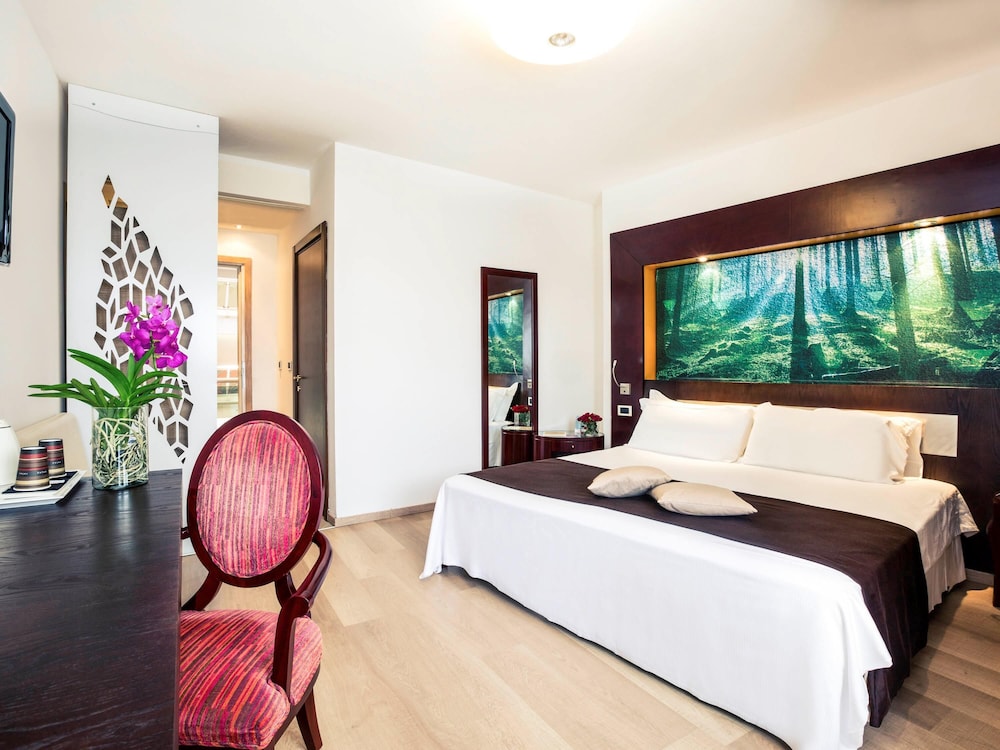 Mercure Olbia Hotel e Spa 16/76