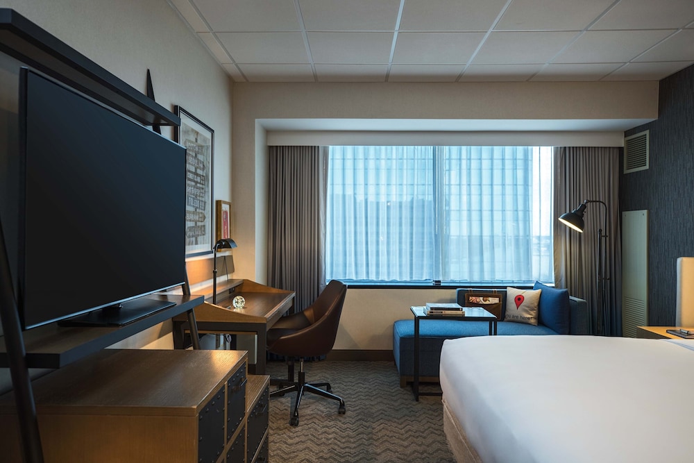 RENAISSANCE TOLEDO DOWNTOWN HOTEL 17/66