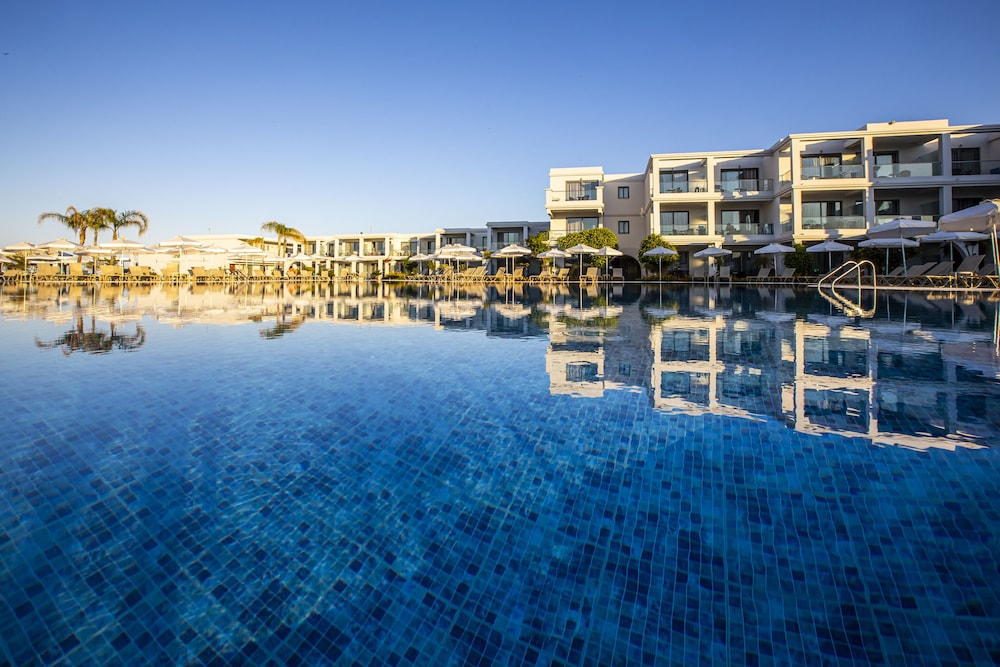 Asterias Beach Resort 40/47