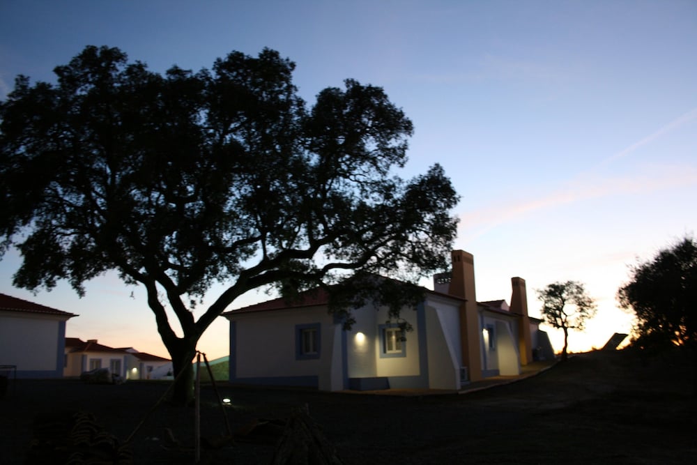Monte Do Giestal Casas de Campo And Spa 1/50