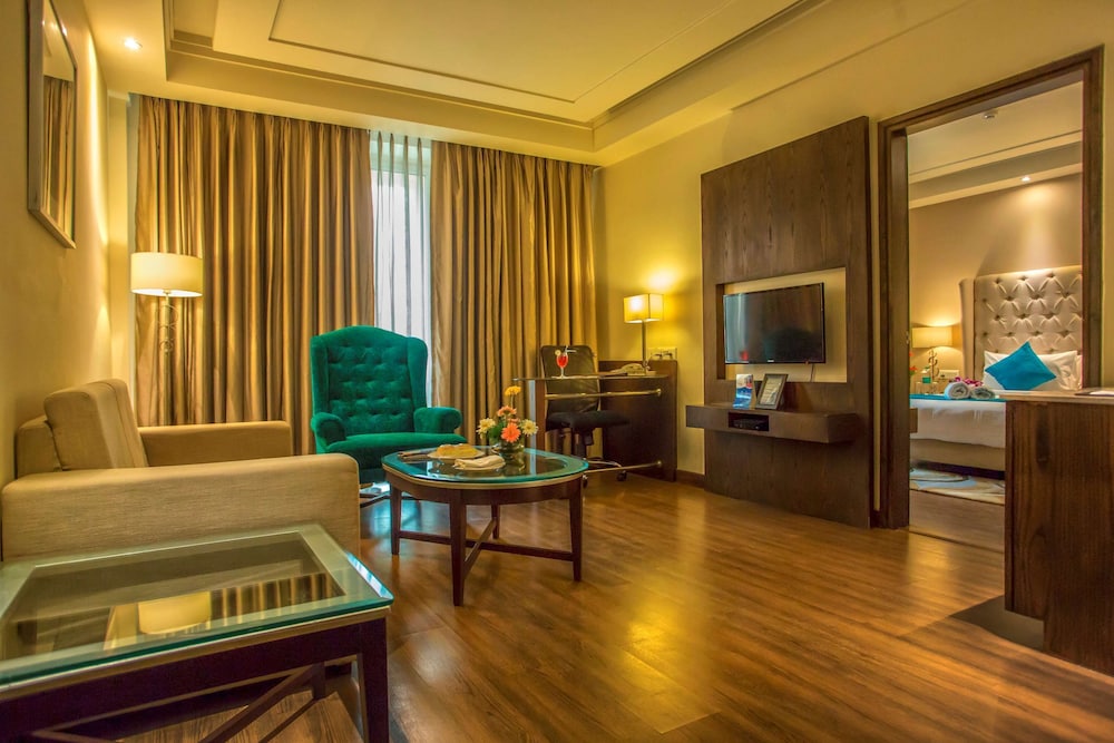 Sarovar Portico 29/50
