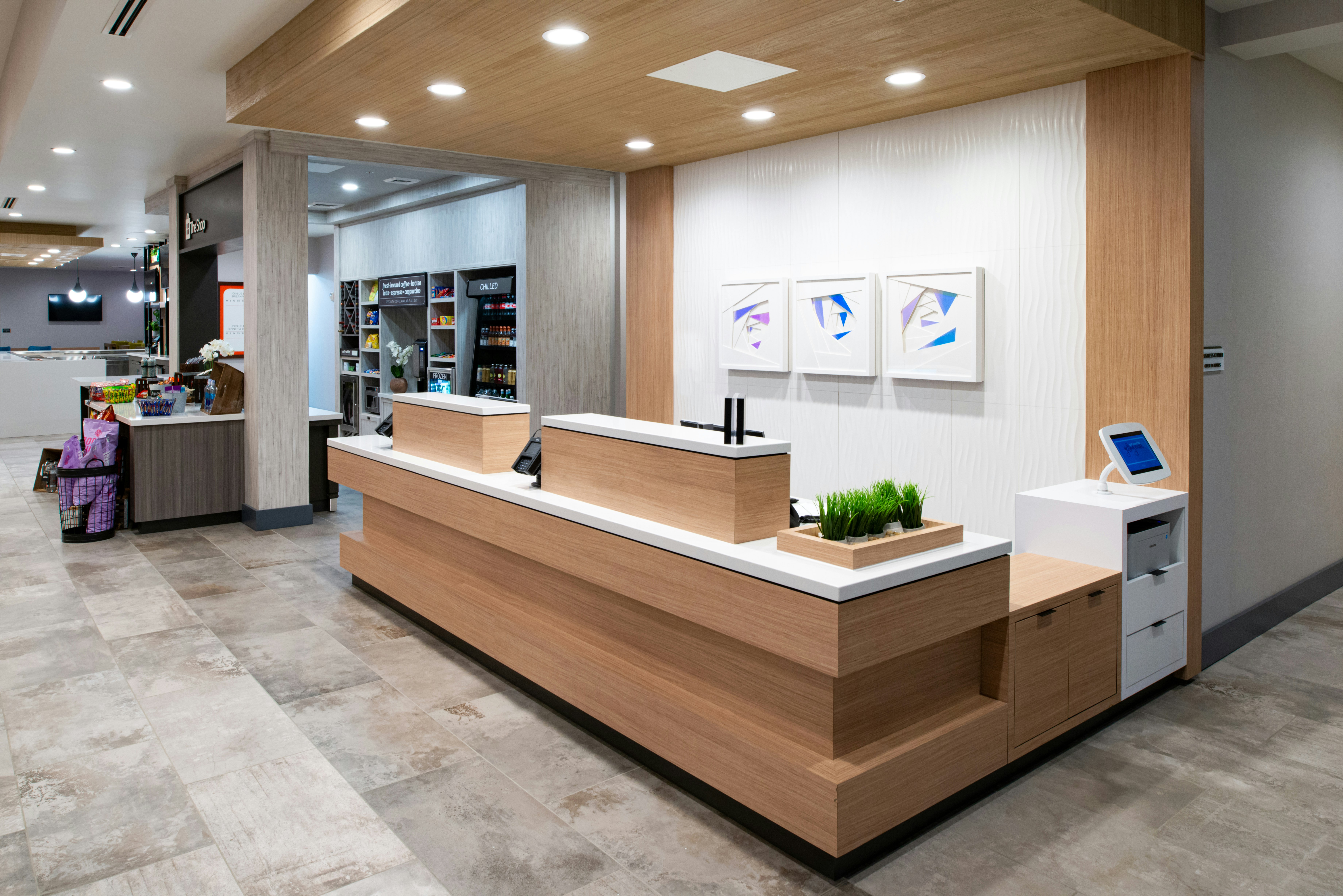 Hilton Garden Inn Seattle Lynnwood 4/22
