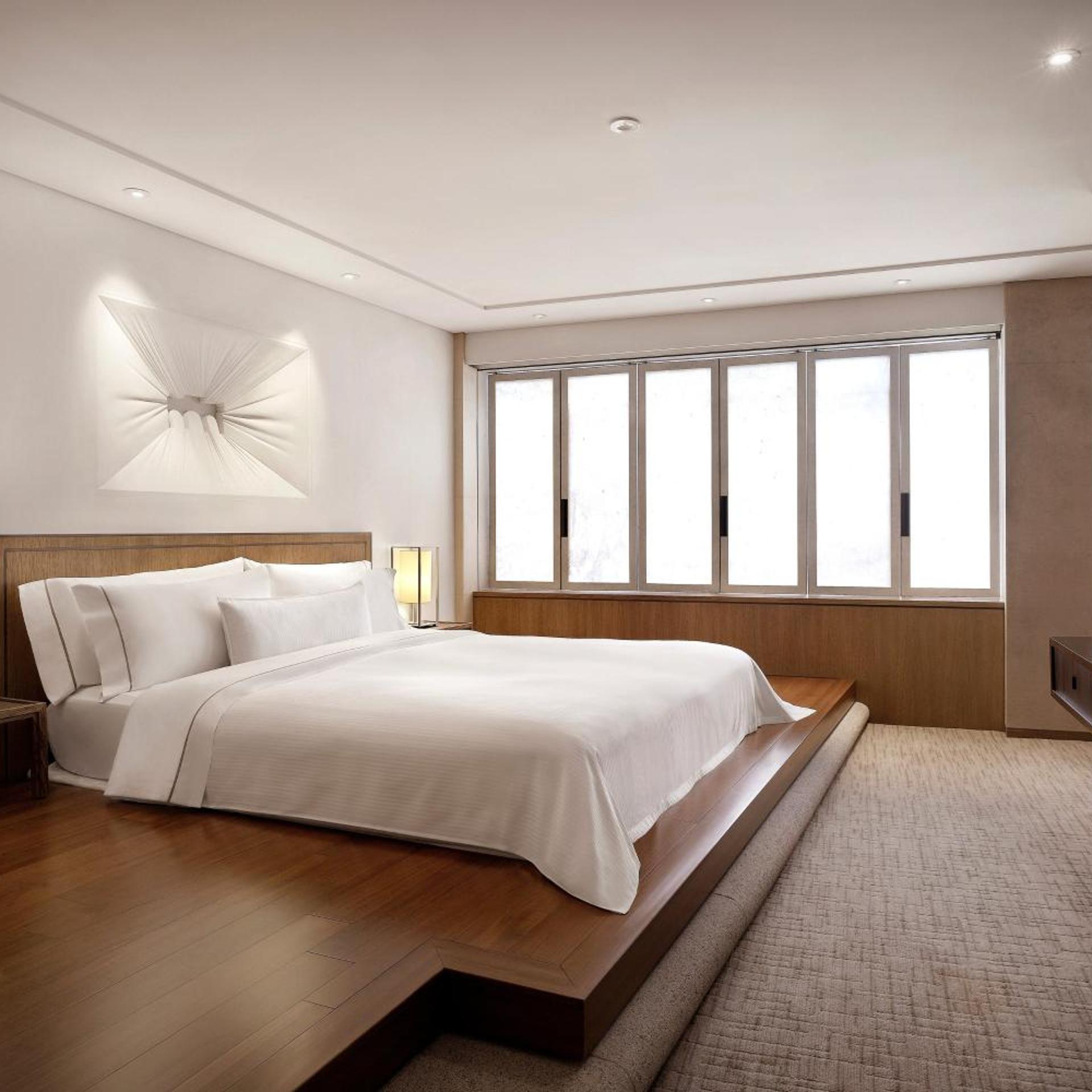 Renovated, Suite, King Bed