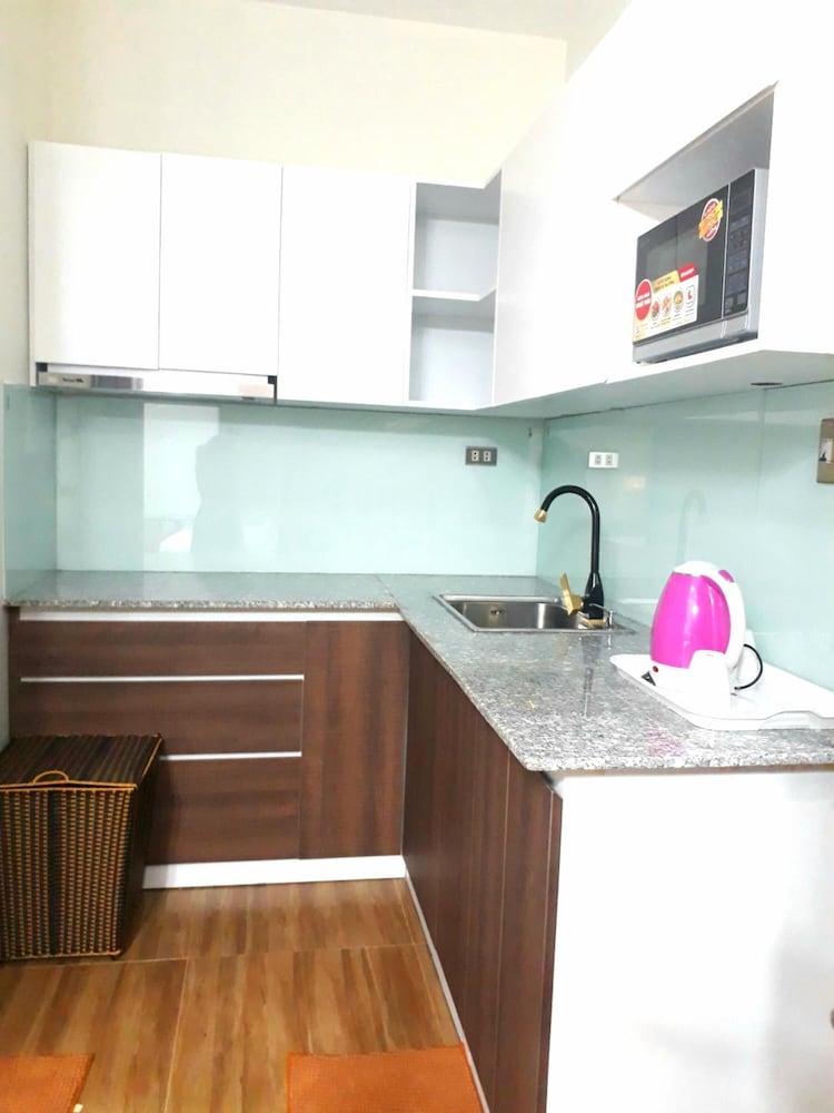 Ava Hotel & Apartment 43/48