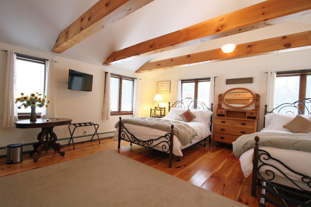 The Old Saco Inn 50/72