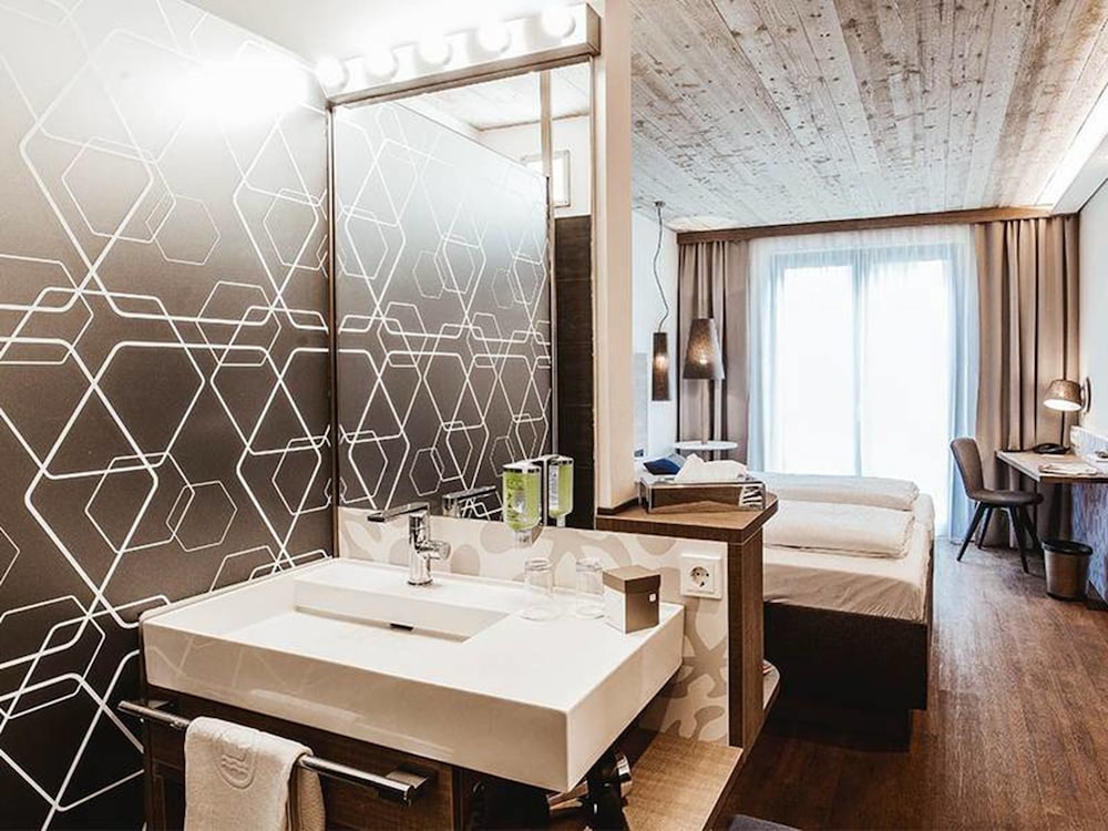 ARTE HOTEL KUFSTEIN 72/73