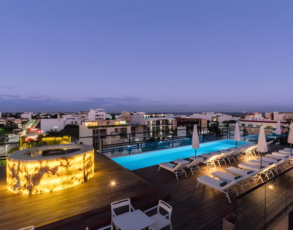 Serenity Hotel Boutique 67/70