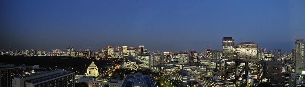 The Capitol Hotel Tokyu 70/74