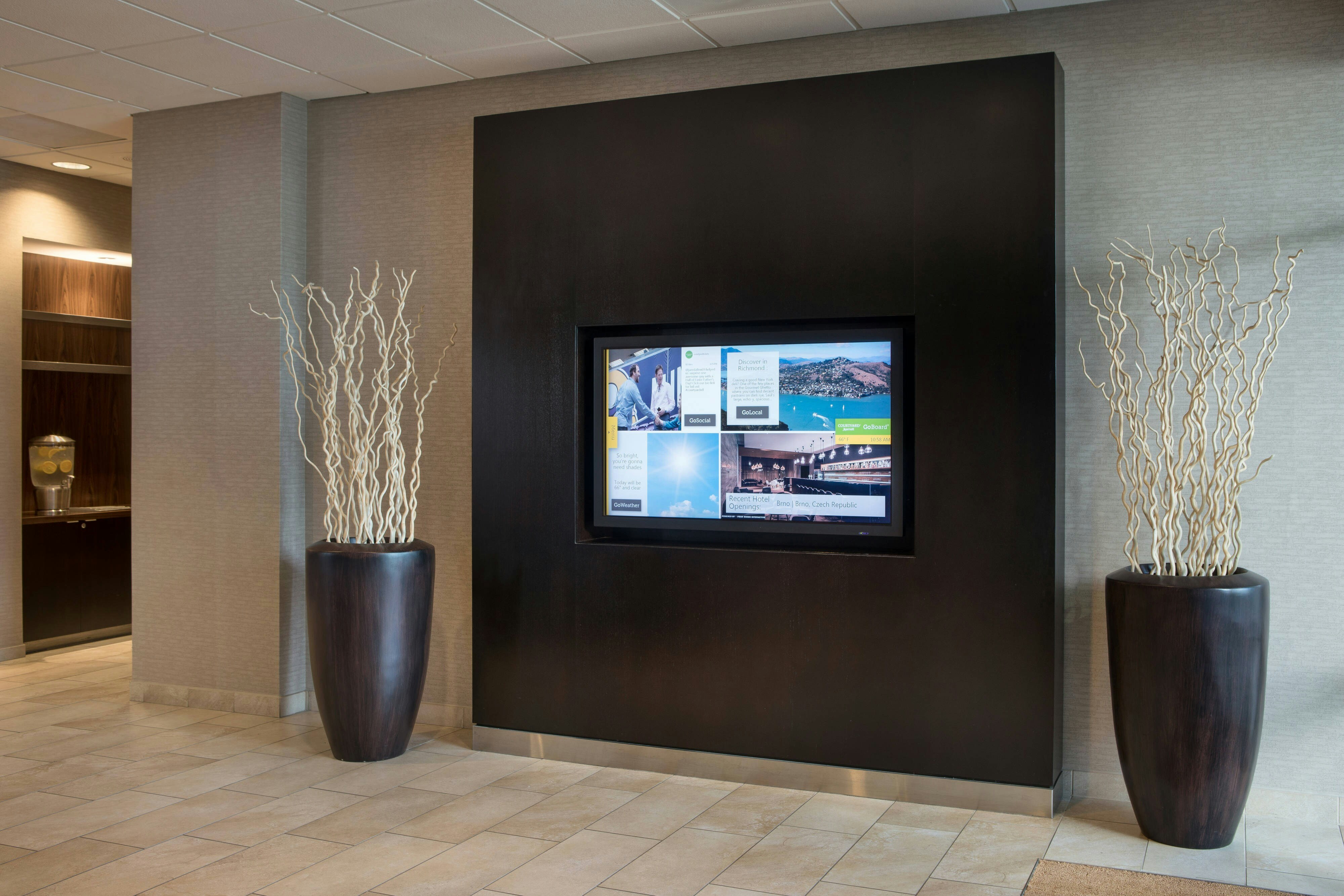 Courtyard By Marriott Richmond Berkeley 3/18