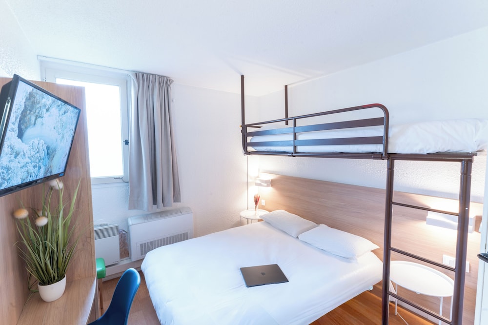 Brit Hotel Tours Nord 17/59