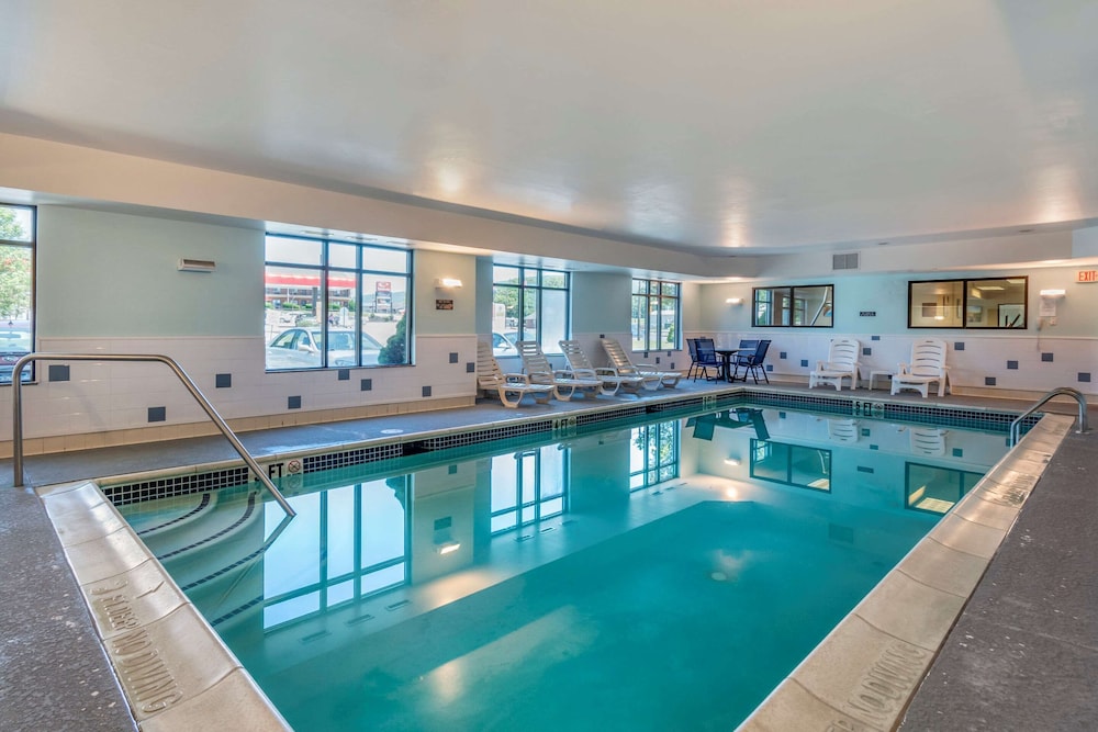 Comfort Inn Williamsport, PA 4/43