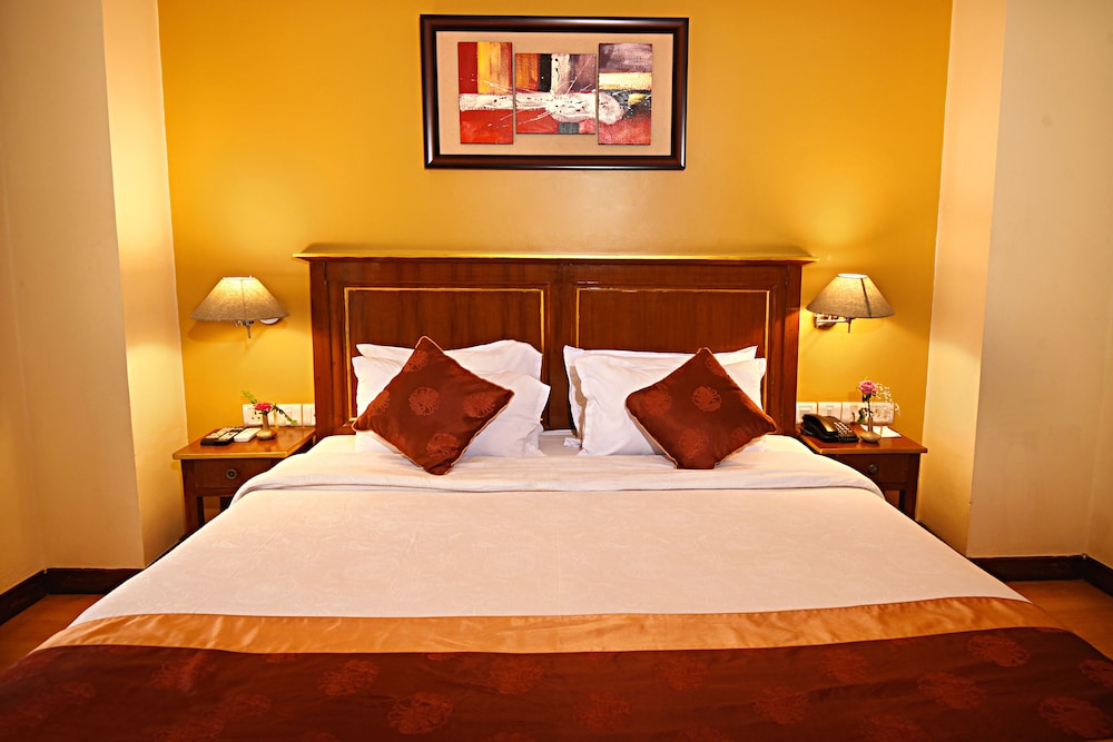 Dom Himalaya Hotel 34/73
