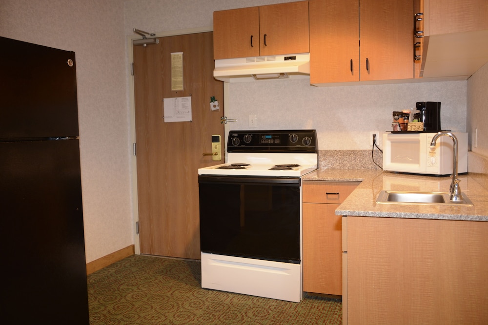 Quality Inn & Suites Denver International Airport 6/42