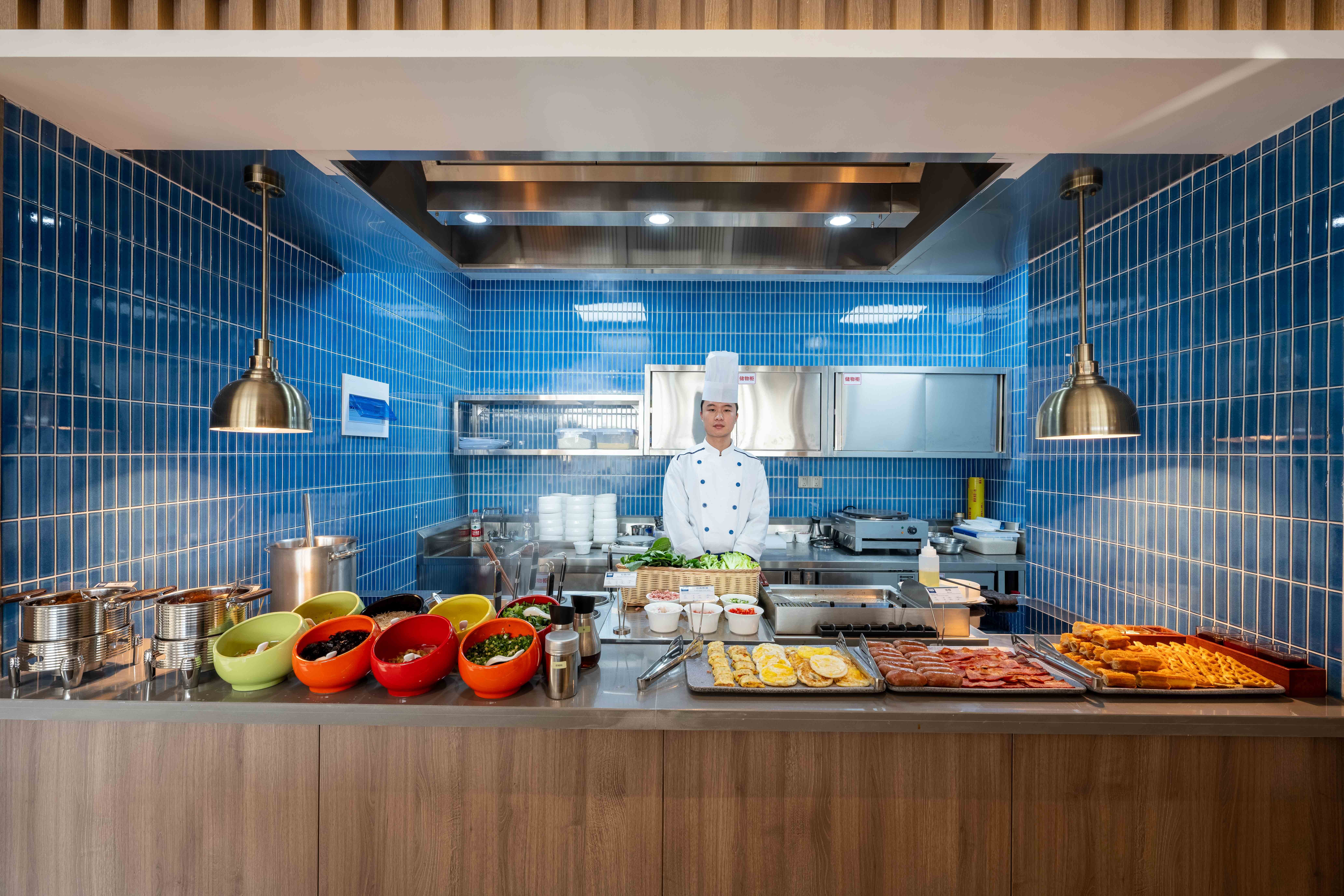 Holiday Inn Express Yuhuan Wetland Park 32/42