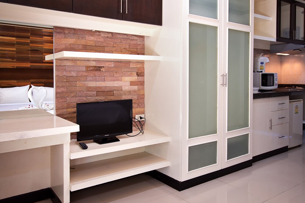 Victorian Samui Condominium 4/71