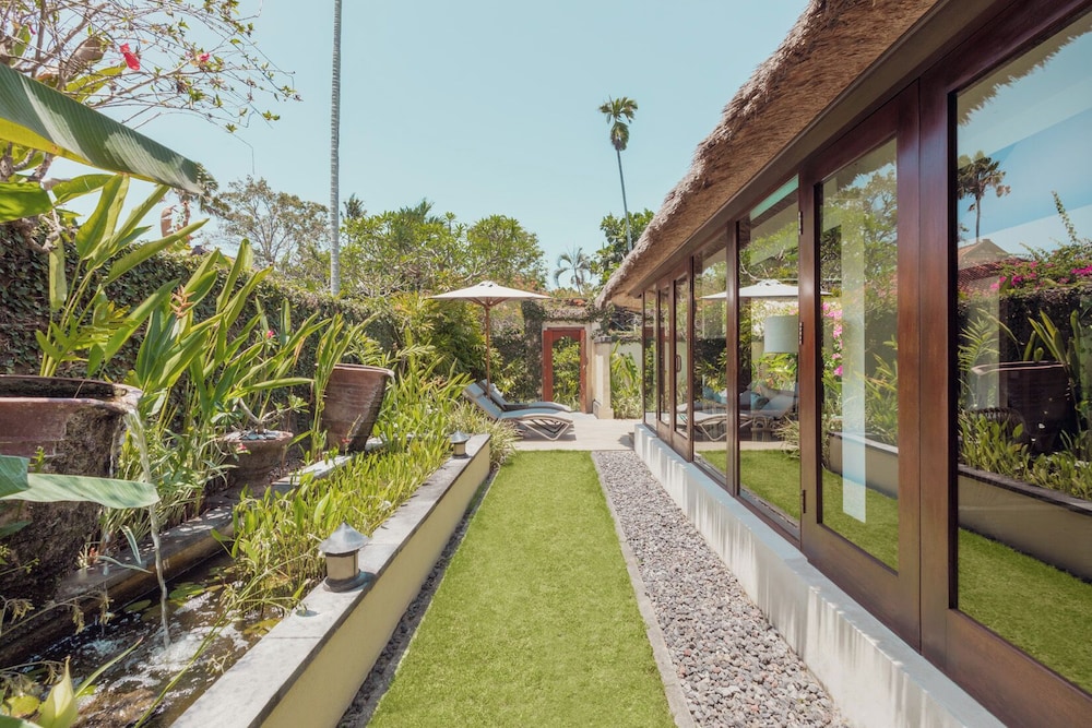 The Pavilions Bali 61/69