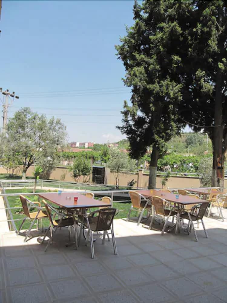 Hotel Zileli 65/71
