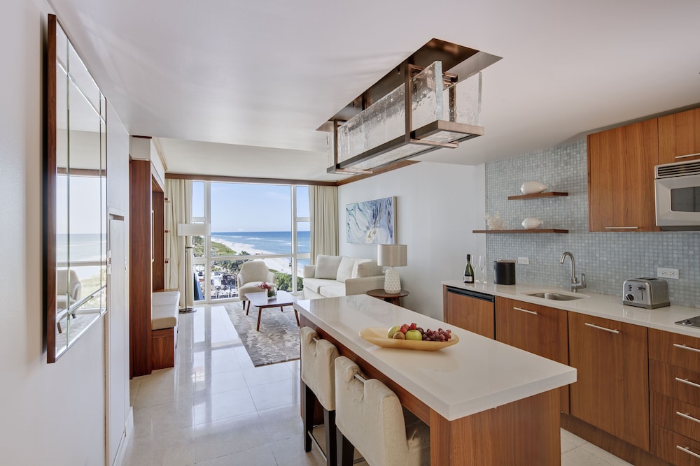 Carillon Miami Wellness Resort 31/44